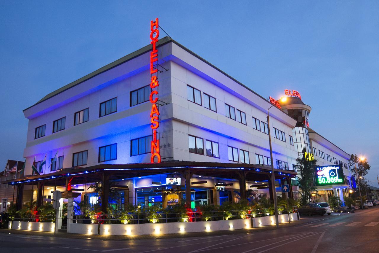 Hotel Elegance Nv Paramaribo Bagian luar foto