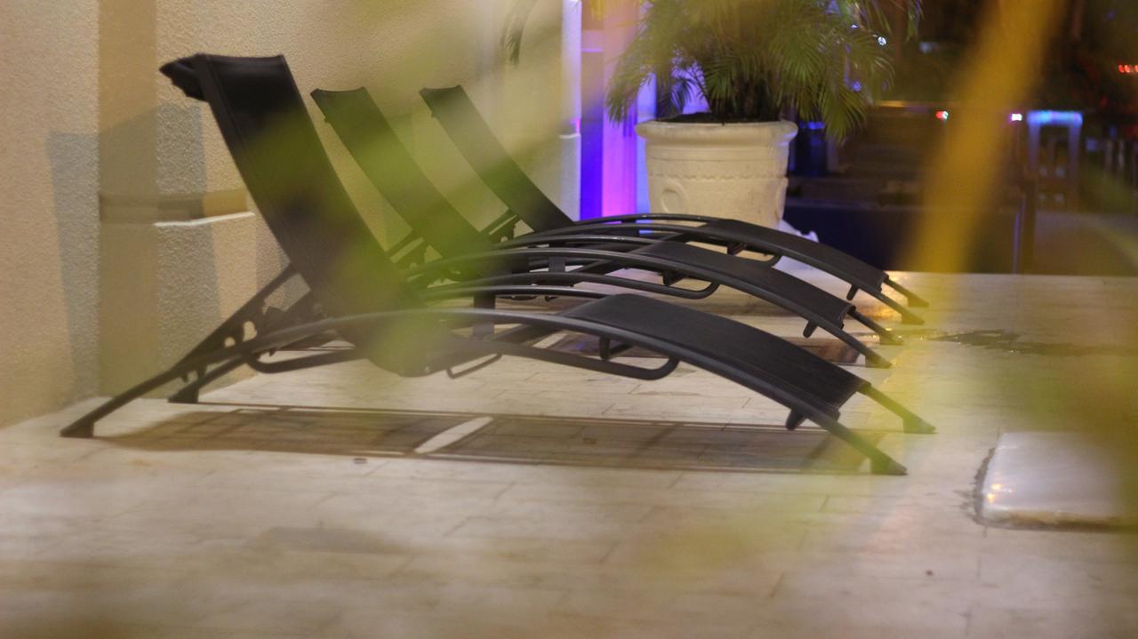 Hotel Elegance Nv Paramaribo Bagian luar foto