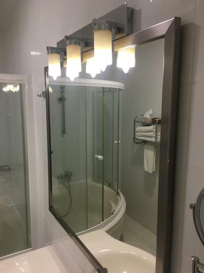 Hotel Elegance Nv Paramaribo Bagian luar foto